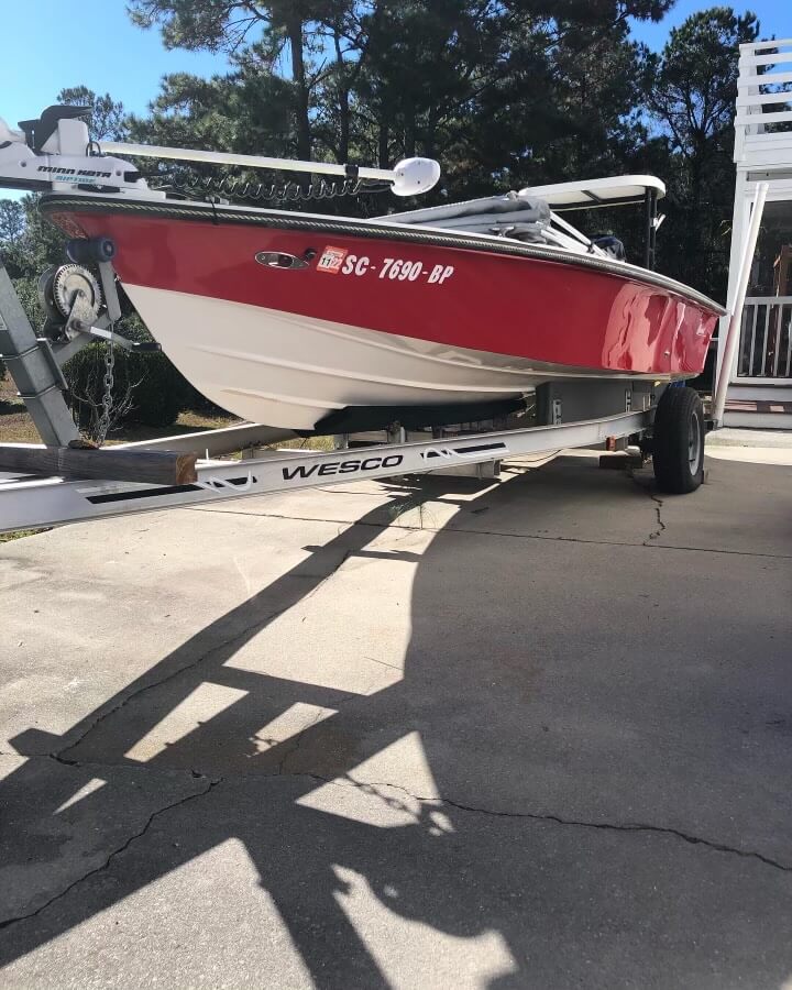 Marine detailing at your marina, boat, dock, driveway, or other location